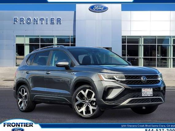 VOLKSWAGEN TAOS 4MOTION 2022 3VV2X7B20NM086072 image VOLKSWAGEN TAOS 4MOTION 2022 3VV2X7B20NM086072 image